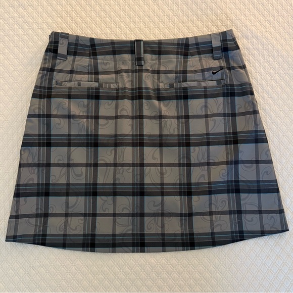 NIKE GOLF SKIRT - Picture 2 of 4